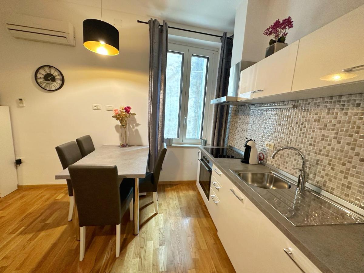 Romeo Apartments Rovigno Exterior foto