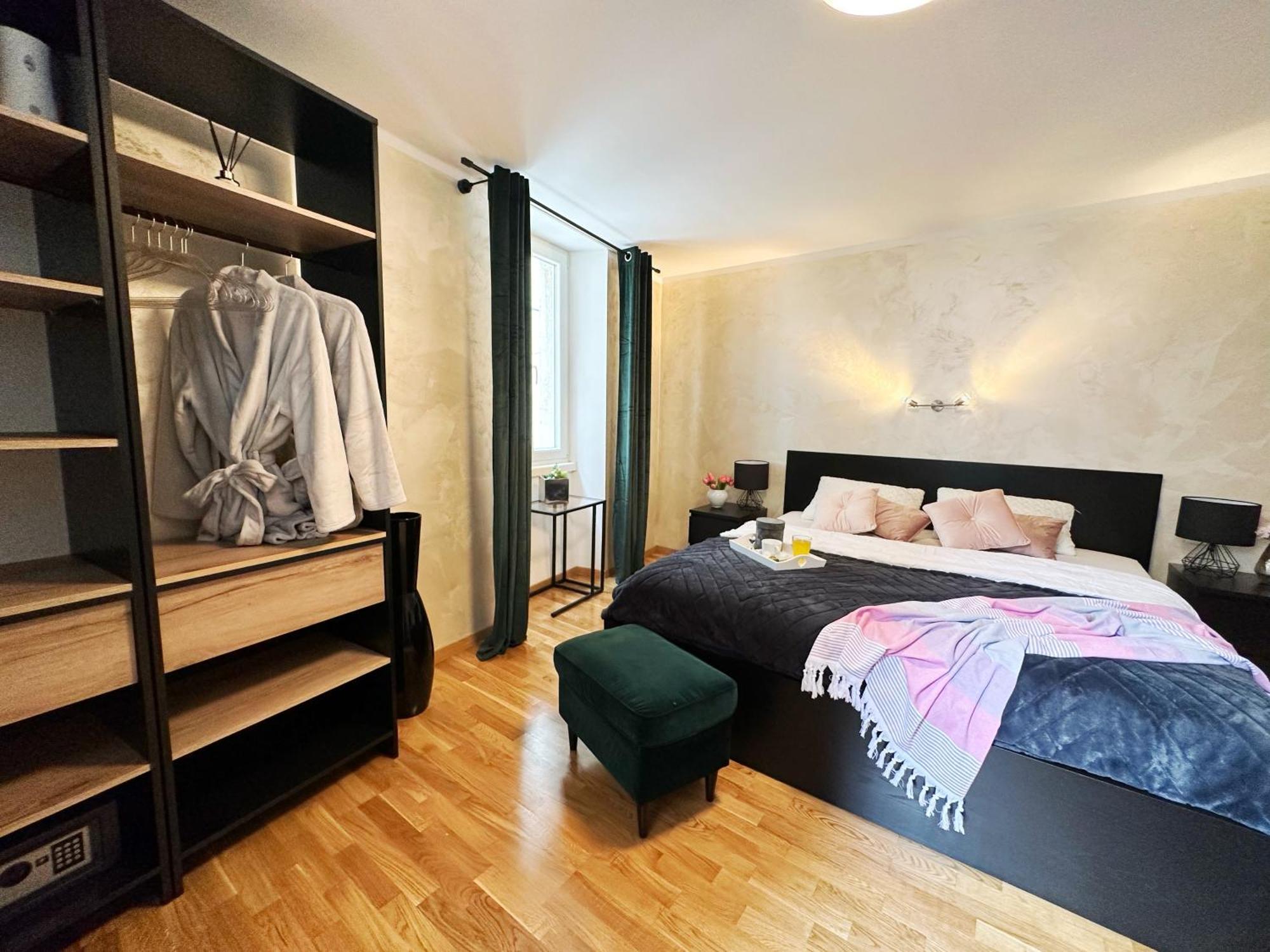 Romeo Apartments Rovigno Exterior foto